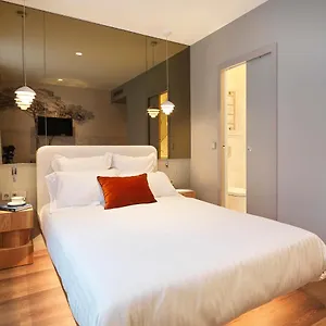 Le Katorze 4*, Paris France
